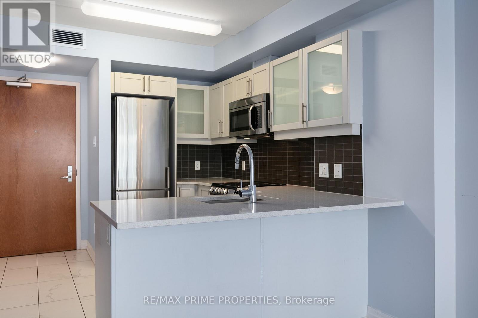 1306 - 195 Besserer Street, Ottawa, Ontario  K1N 0B6 - Photo 9 - X12408787