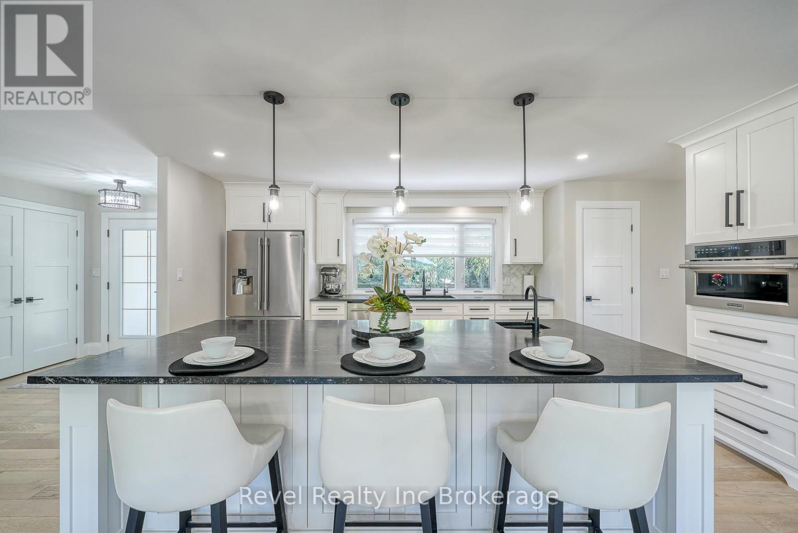 403269 Robinson Road, South-West Oxford, Ontario  N5C 3J7 - Photo 11 - X12408679