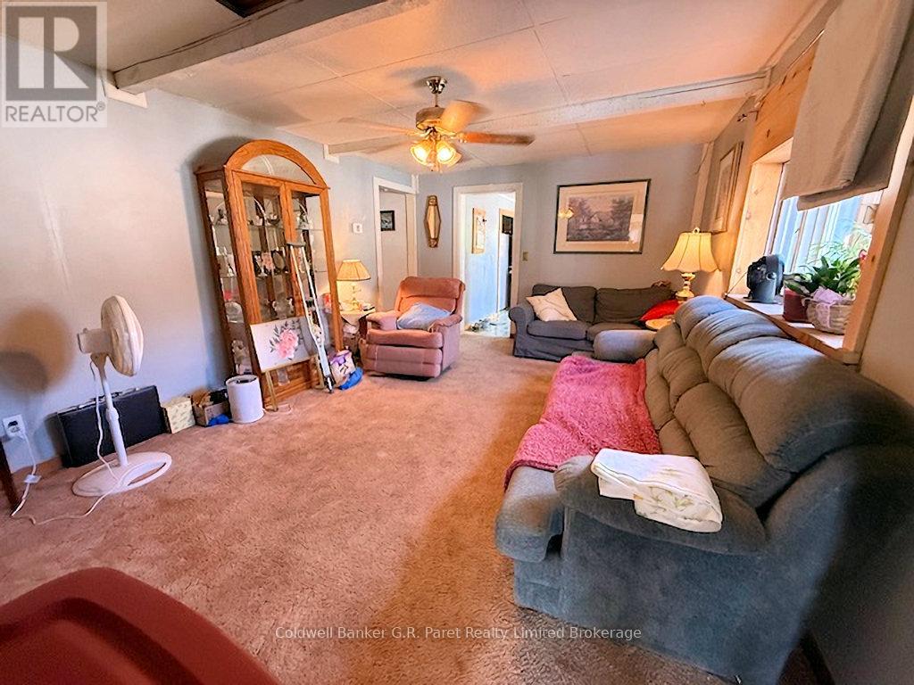 197 Crysler Street, Norfolk, Ontario N4B 1H9 - Photo 10 - X12408774