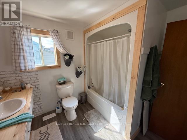 197 Crysler Street, Norfolk, Ontario N4B 1H9 - Photo 13 - X12408774