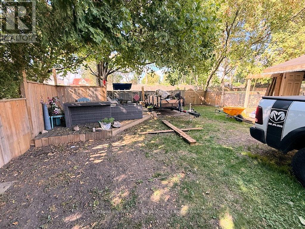 197 Crysler Street, Norfolk, Ontario N4B 1H9 - Photo 15 - X12408774