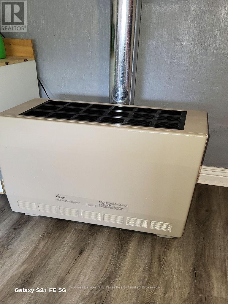 197 Crysler Street, Norfolk, Ontario N4B 1H9 - Photo 29 - X12408774