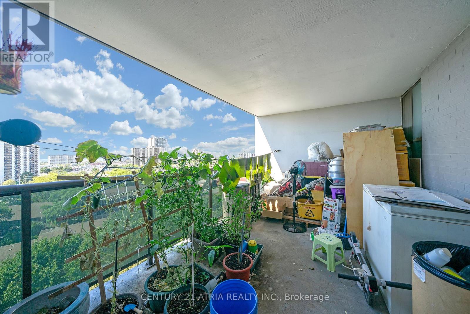 1102 - 10 Tobermory Drive, Toronto, Ontario  M3N 2Y5 - Photo 18 - W12407869