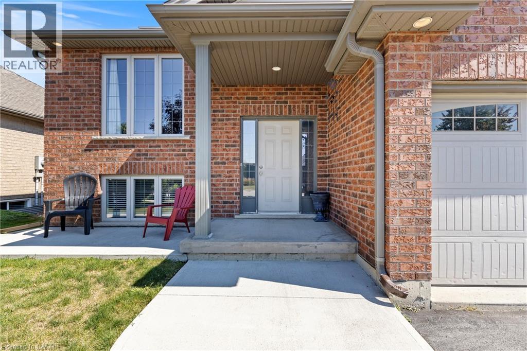 92 White Water Drive, Port Dover, Ontario  N0A 1N9 - Photo 4 - 40770645