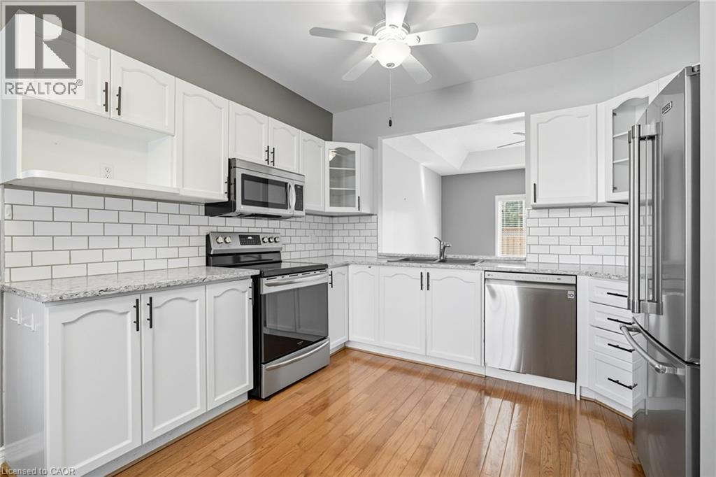 39 Twentyplace Boulevard, Hamilton, Ontario  L0R 1W0 - Photo 10 - 40767230