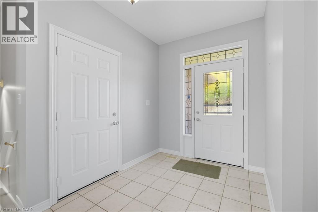 39 Twentyplace Boulevard, Hamilton, Ontario  L0R 1W0 - Photo 7 - 40767230
