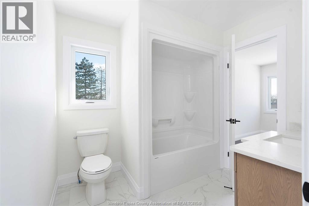2490 Partington, Windsor, Ontario  N9E 0A9 - Photo 42 - 25023286