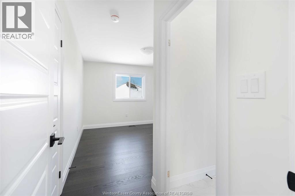 2490 Partington, Windsor, Ontario  N9E 0A9 - Photo 31 - 25023286