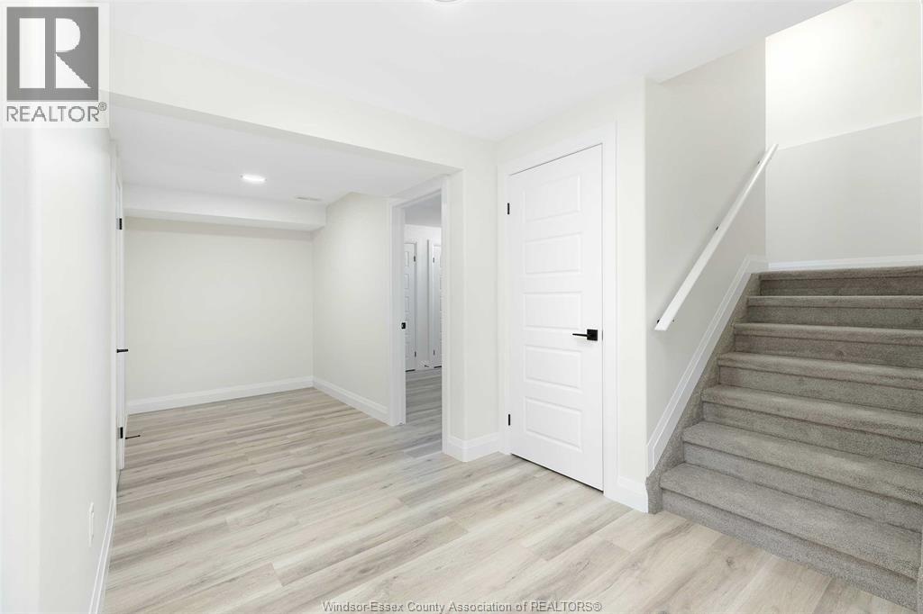 2490 Partington, Windsor, Ontario  N9E 0A9 - Photo 48 - 25023286