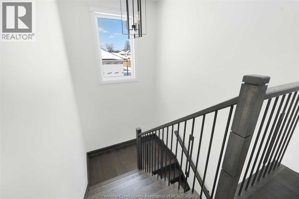 2490 Partington, Windsor, Ontario  N9E 0A9 - Photo 38 - 25023286