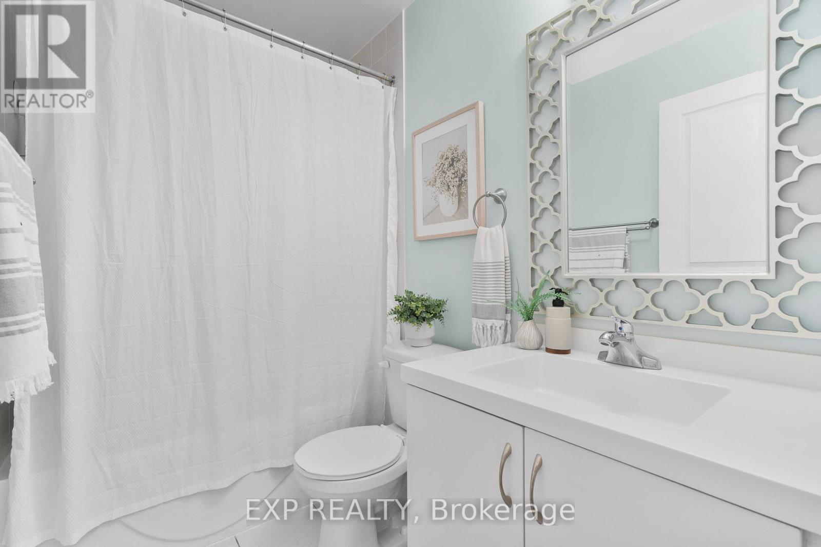 319 - 2240 Lake Shore Boulevard W, Toronto (Mimico), Ontario  M8V 1A5 - Photo 20 - W12408542