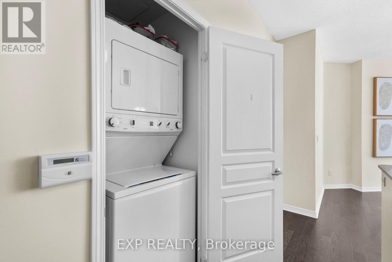 319 - 2240 Lake Shore Boulevard W, Toronto (Mimico), Ontario  M8V 1A5 - Photo 28 - W12408542