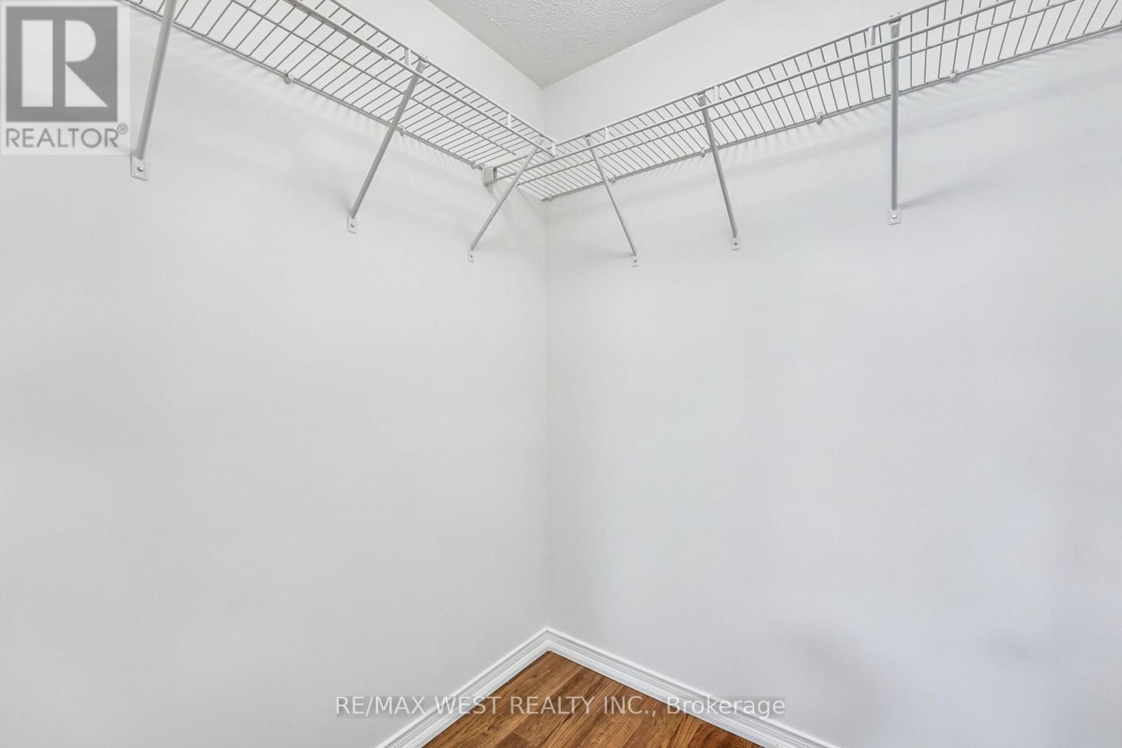 12 - 15 Hays Boulevard, Oakville, Ontario  L6H 0H8 - Photo 26 - W12408546