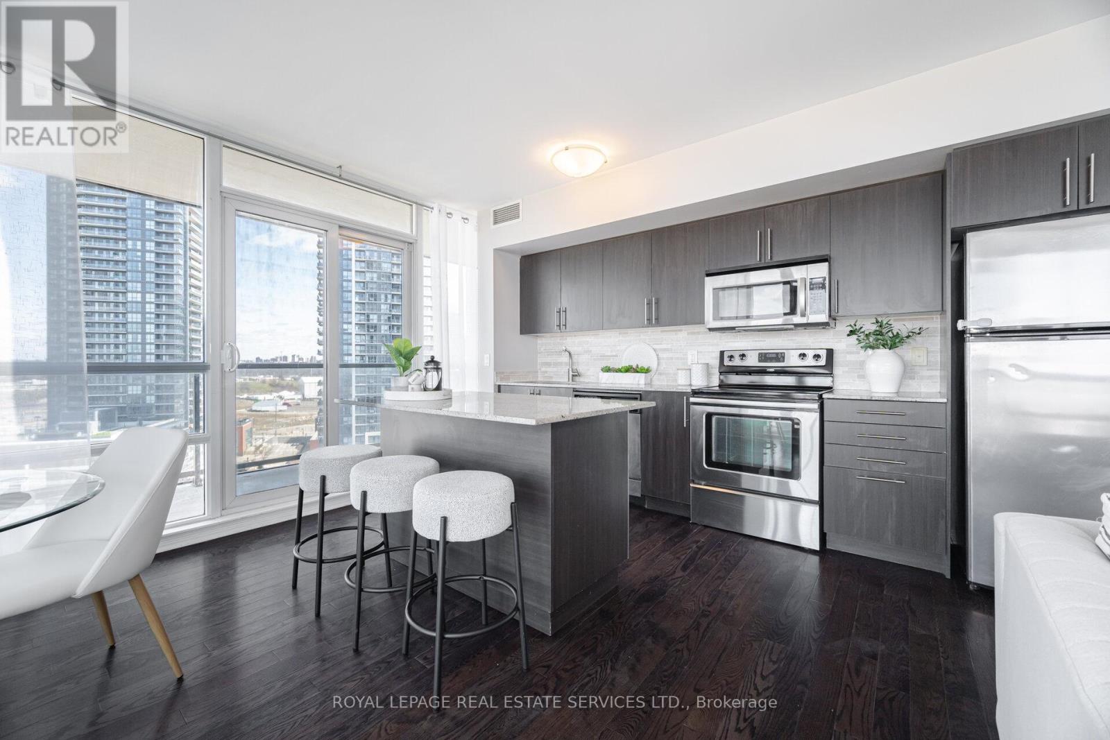 1404 - 15 Legion Road, Toronto, Ontario  M8V 0A9 - Photo 13 - W12408563