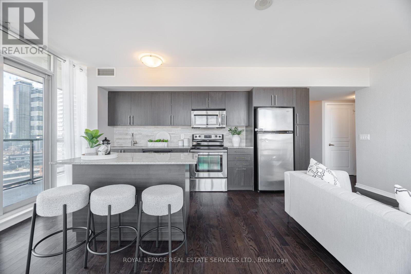 1404 - 15 Legion Road, Toronto, Ontario  M8V 0A9 - Photo 14 - W12408563