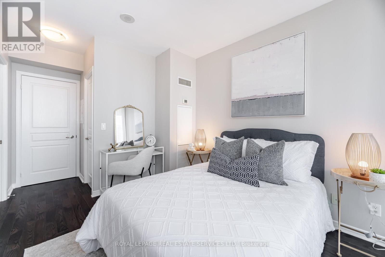 1404 - 15 Legion Road, Toronto, Ontario  M8V 0A9 - Photo 20 - W12408563