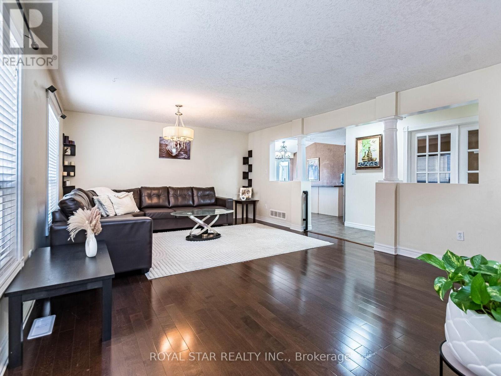 63 Green Bank Drive, Cambridge, Ontario  N1T 2B4 - Photo 7 - X12407800