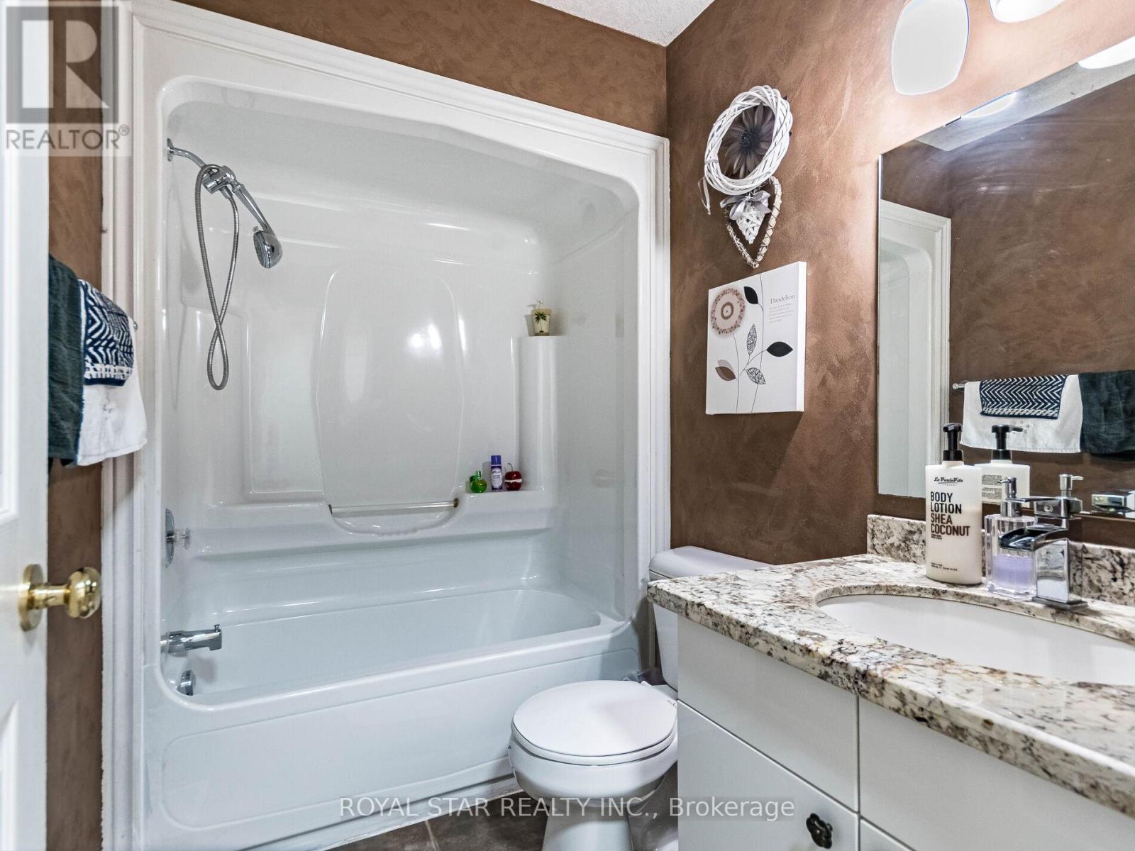 63 Green Bank Drive, Cambridge, Ontario  N1T 2B4 - Photo 19 - X12407800
