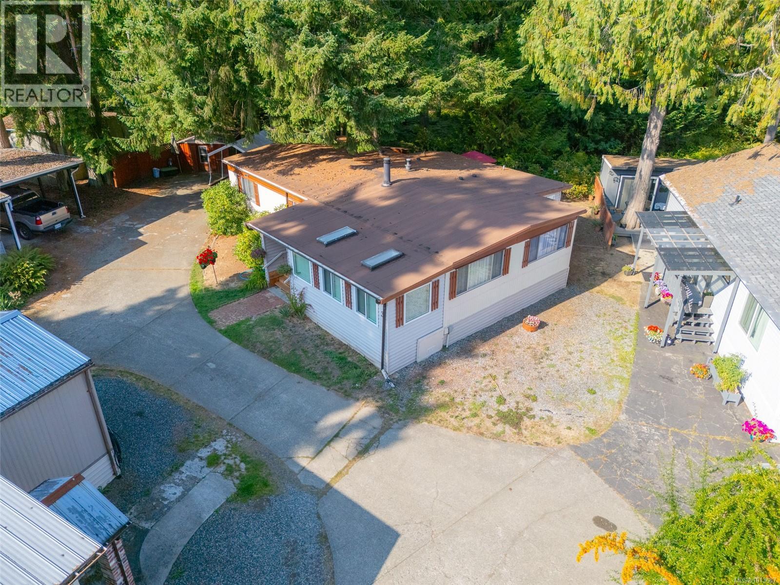 3 4544 Lanes Rd, Cowichan Bay, British Columbia  V0R 1N2 - Photo 2 - 1013687