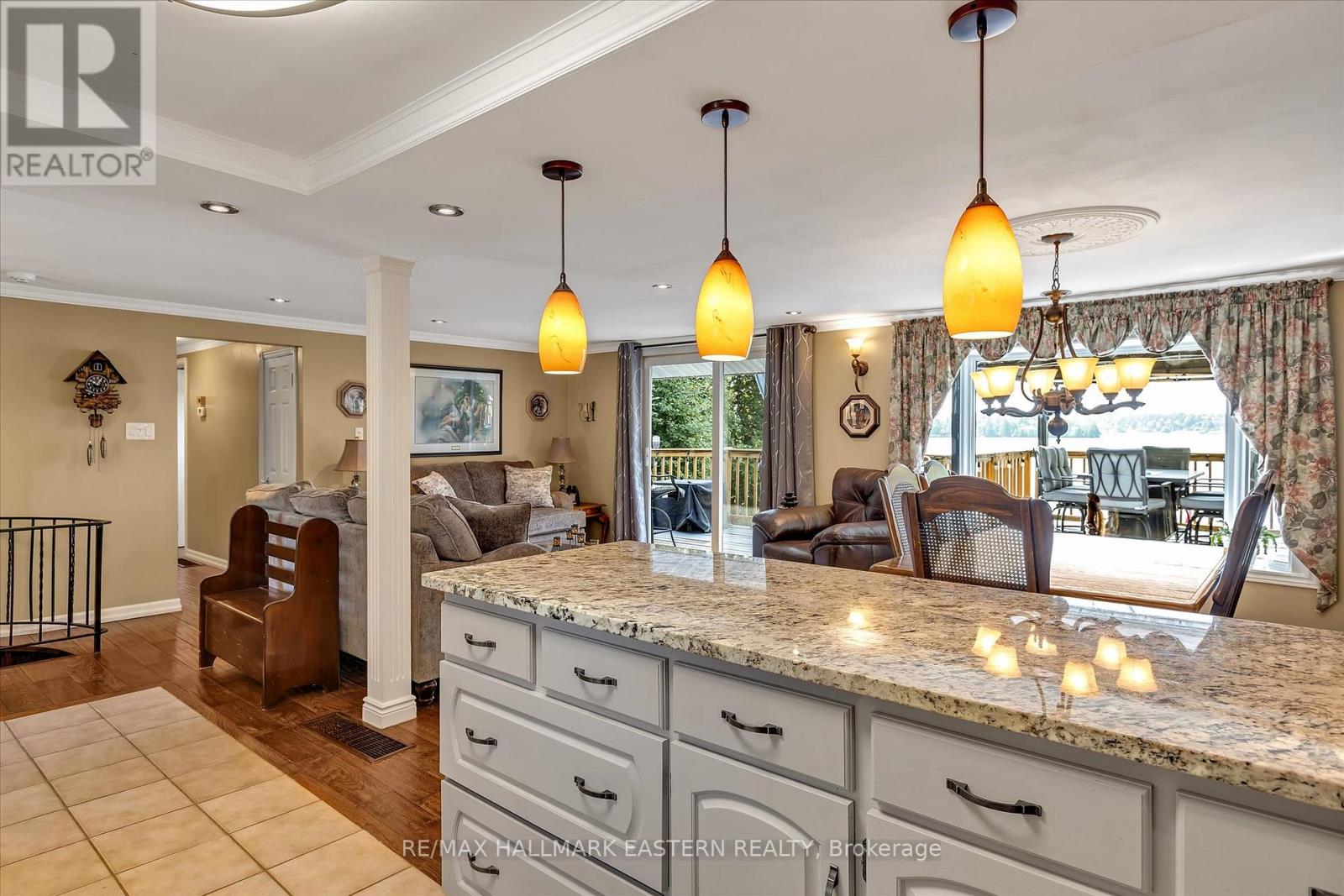 51 Darling Drive, Selwyn, Ontario K0L 2W0 - Photo 14 - X12408631