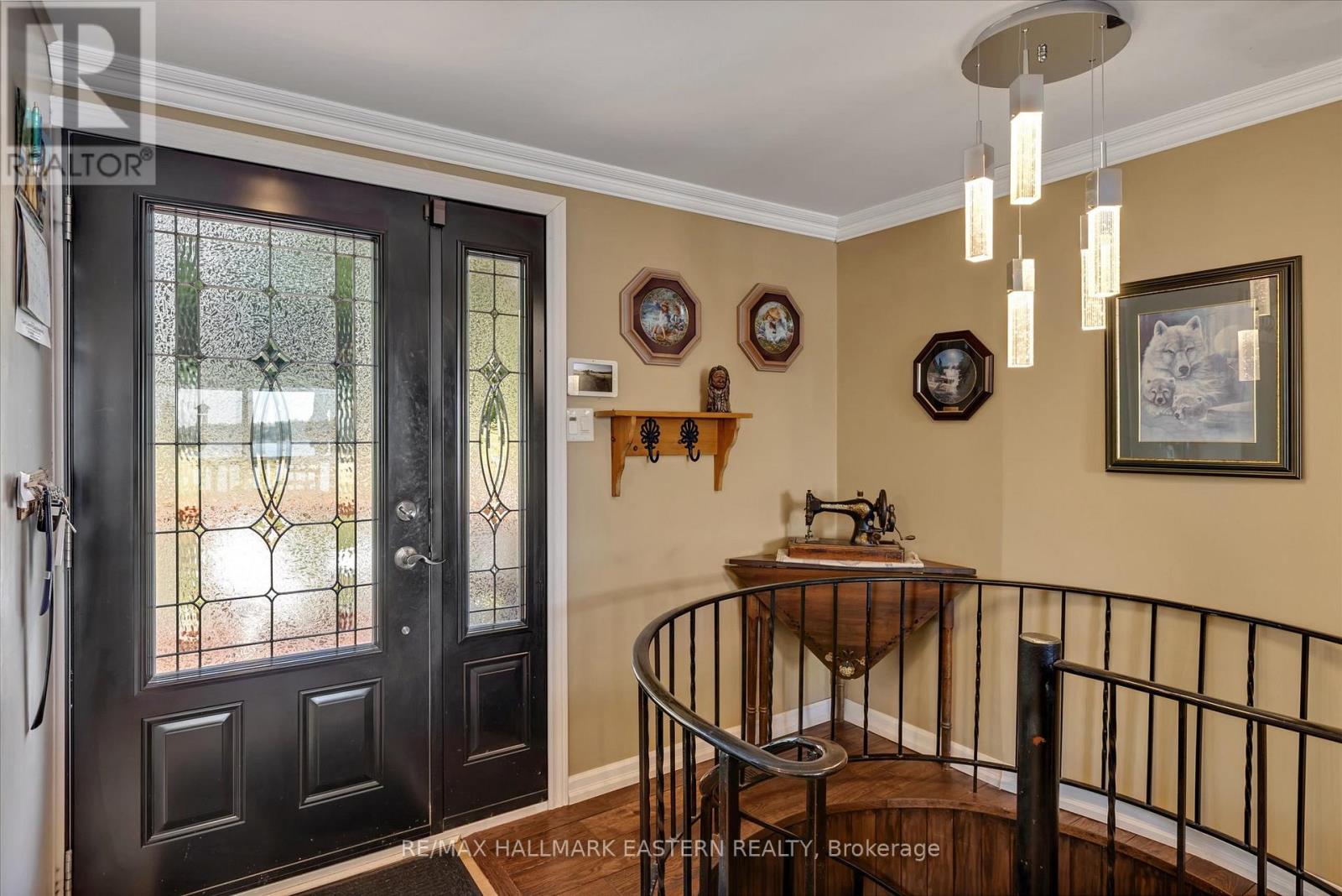 51 Darling Drive, Selwyn, Ontario K0L 2W0 - Photo 5 - X12408631