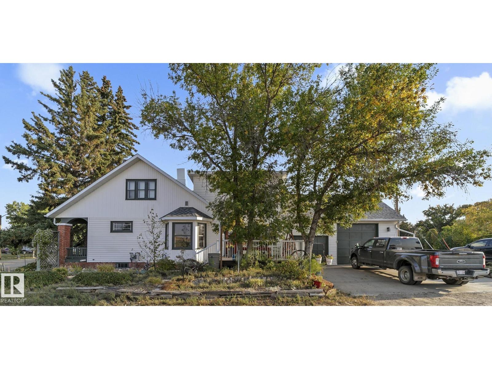 4803 50 (Mcleod Street) St, Lougheed, Alberta  T0B 2V0 - Photo 6 - E4458078