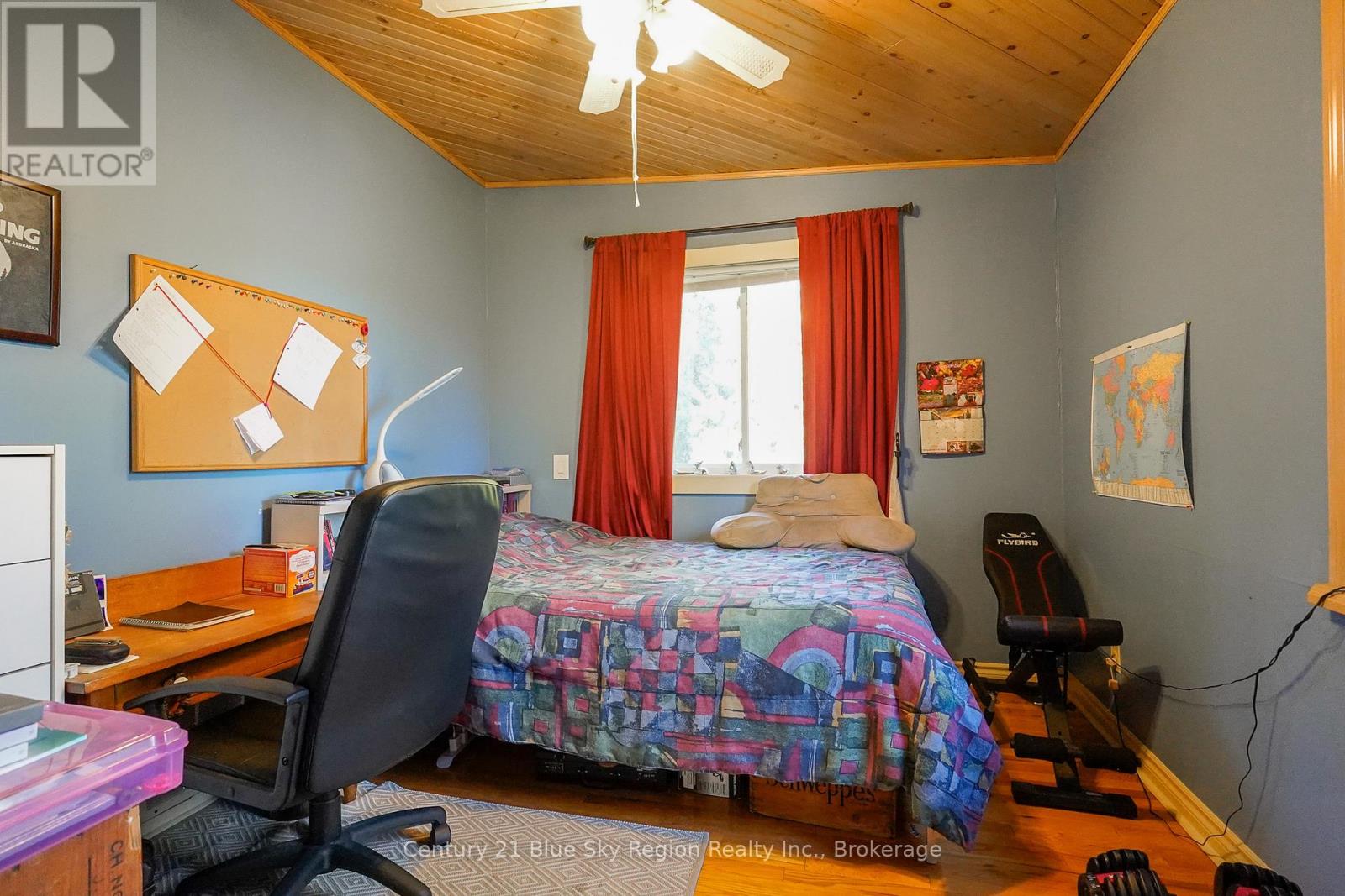5065 Highway 11 N, Temagami, Ontario  P0H 1H0 - Photo 27 - X12408741
