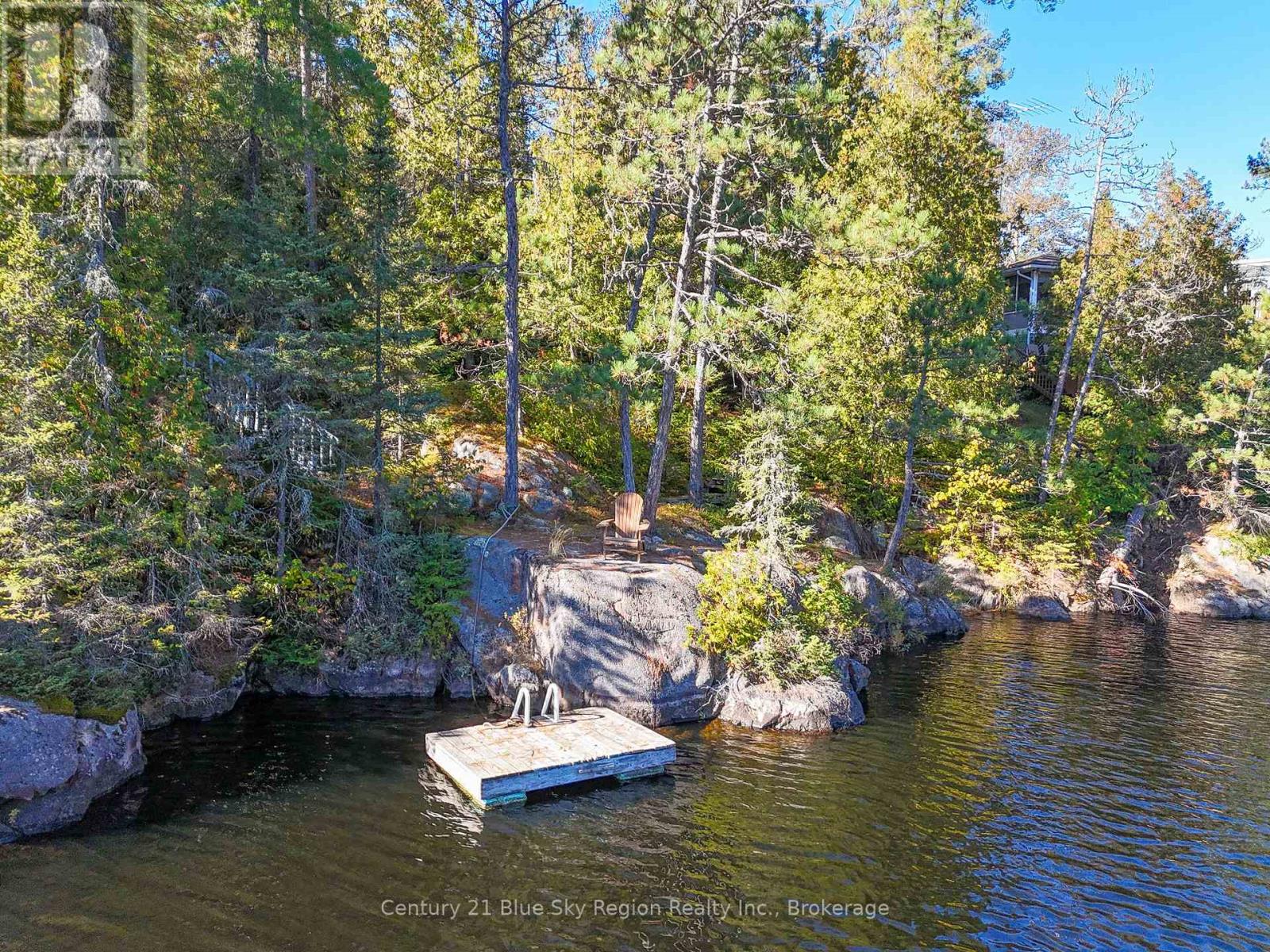 5065 Highway 11 N, Temagami, Ontario  P0H 1H0 - Photo 3 - X12408741