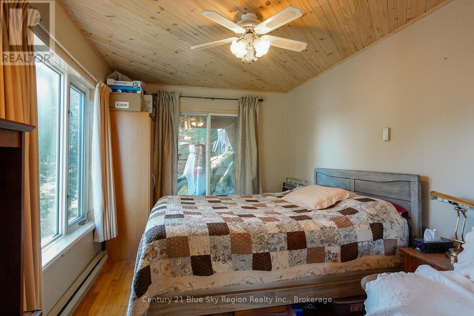 5065 Highway 11 N, Temagami, Ontario  P0H 1H0 - Photo 32 - X12408741