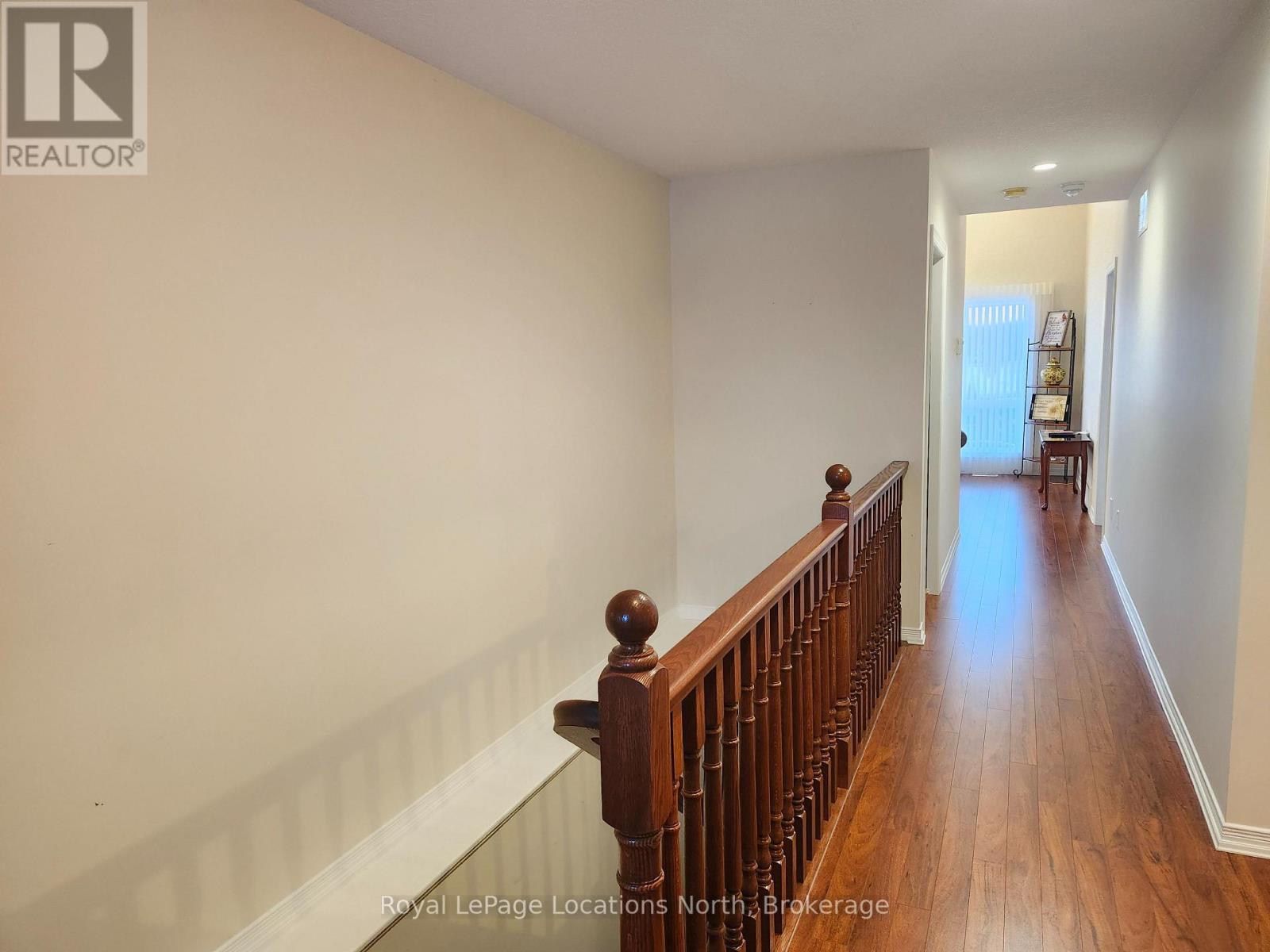 27 Portland Street, Collingwood, Ontario  L9Y 0W9 - Photo 9 - S12408765