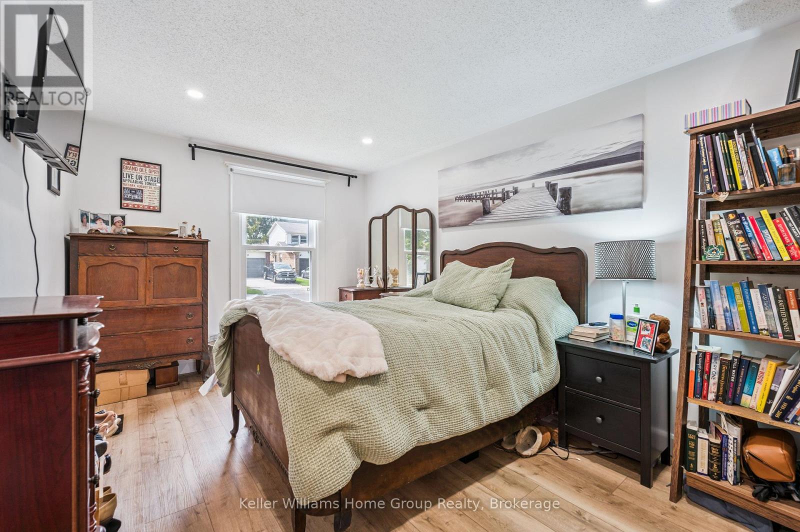 658 Holman Crescent, Centre Wellington, Ontario  N1M 3M2 - Photo 21 - X12408701