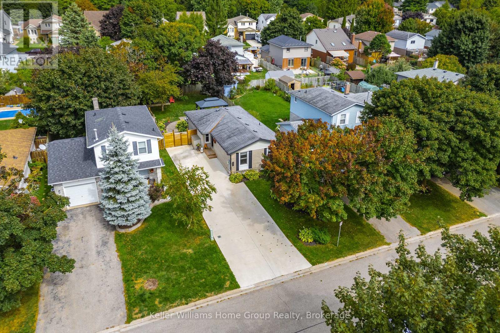 658 Holman Crescent, Centre Wellington, Ontario  N1M 3M2 - Photo 41 - X12408701