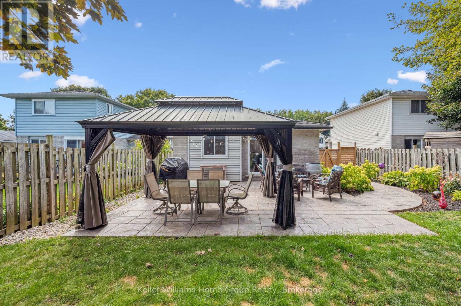 658 Holman Crescent, Centre Wellington, Ontario  N1M 3M2 - Photo 31 - X12408701