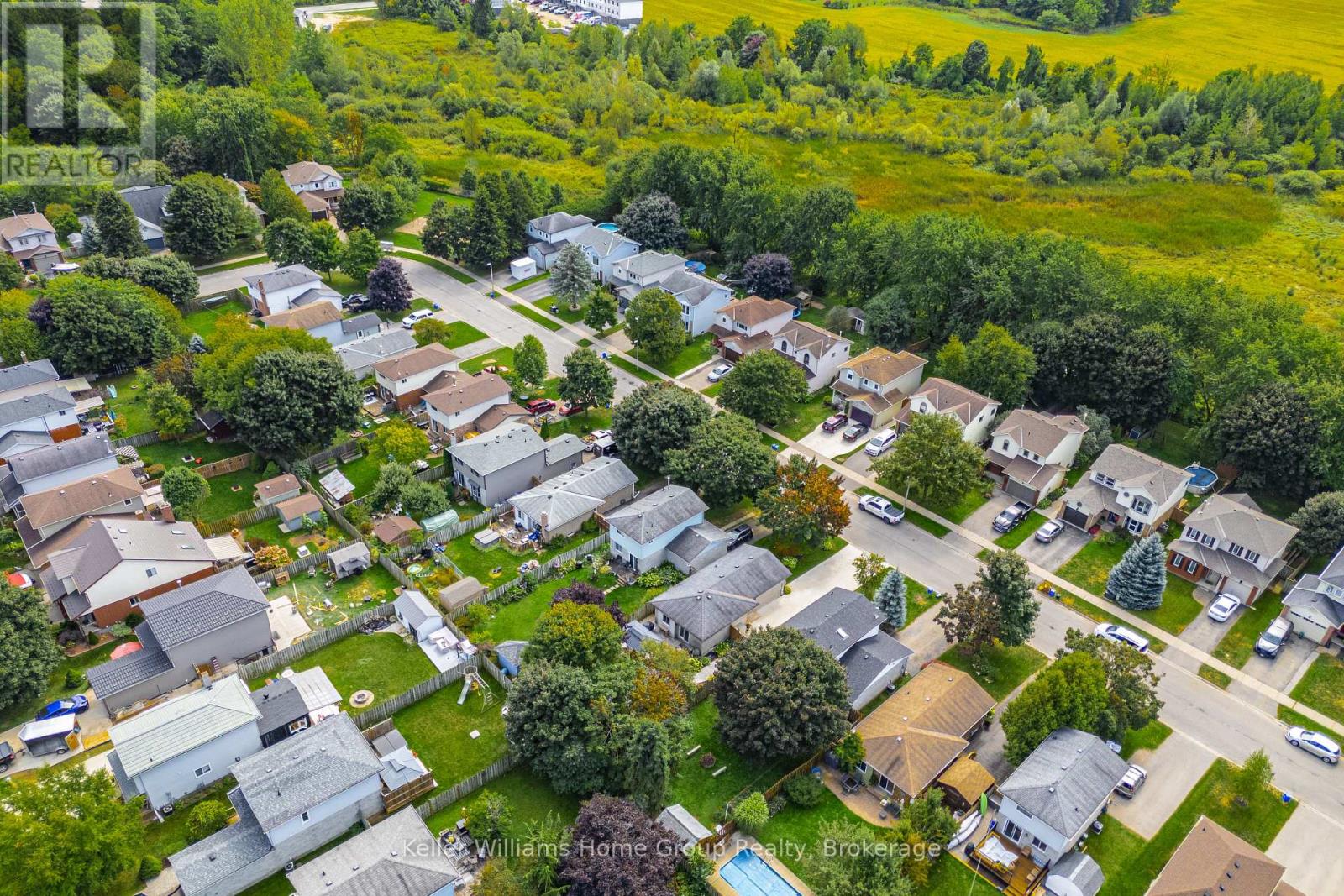 658 Holman Crescent, Centre Wellington, Ontario  N1M 3M2 - Photo 44 - X12408701
