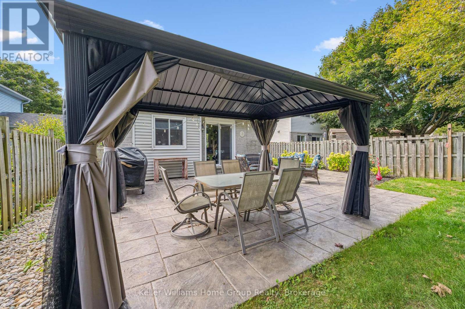 658 Holman Crescent, Centre Wellington, Ontario  N1M 3M2 - Photo 32 - X12408701