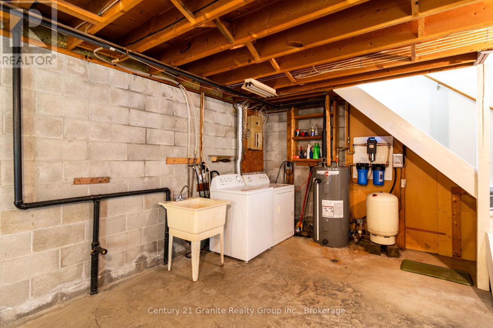 733 Bobcaygeon Road, Minden Hills, Ontario  K0M 2K0 - Photo 26 - X12408709