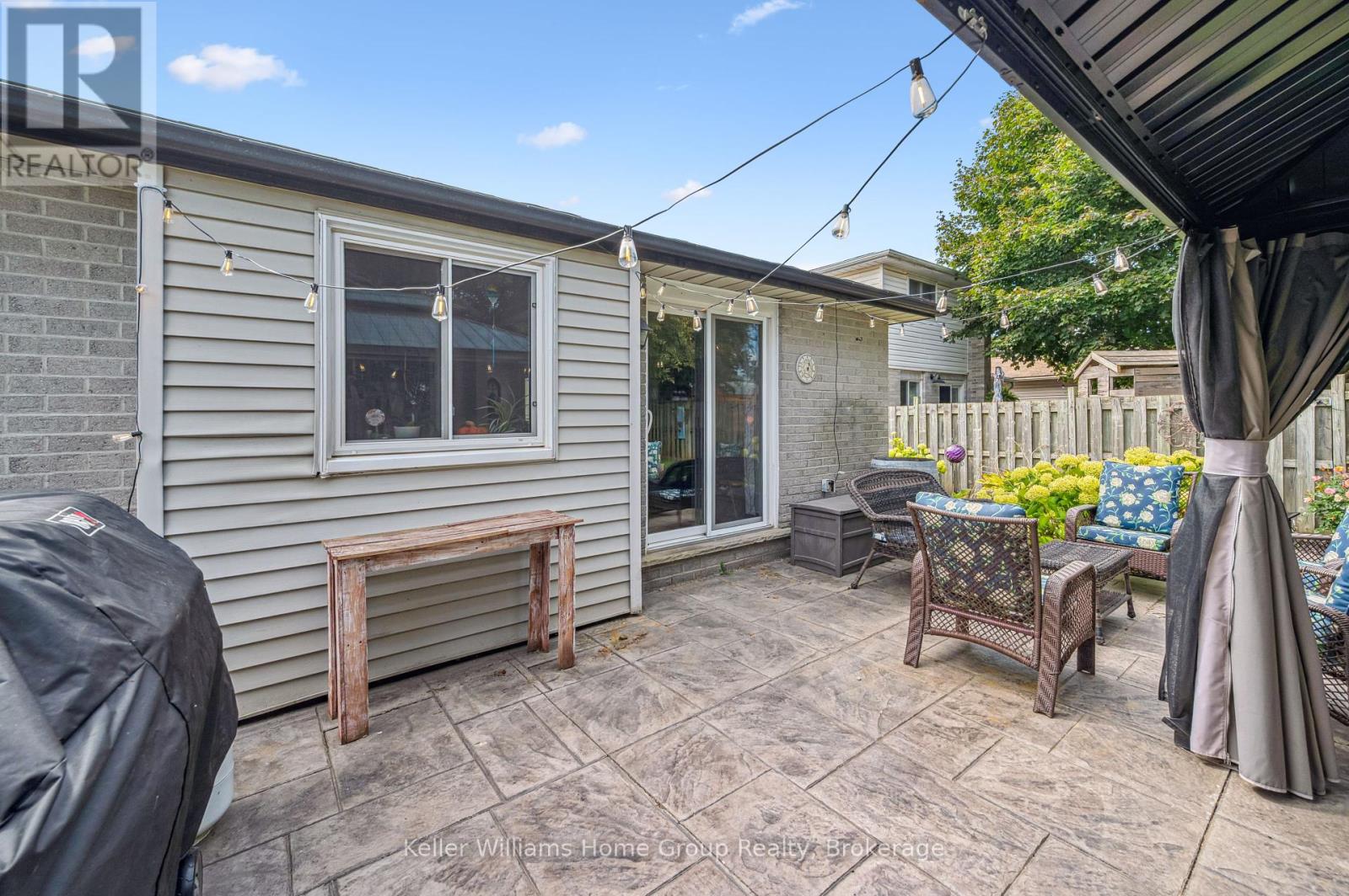 658 Holman Crescent, Centre Wellington, Ontario  N1M 3M2 - Photo 33 - X12408701
