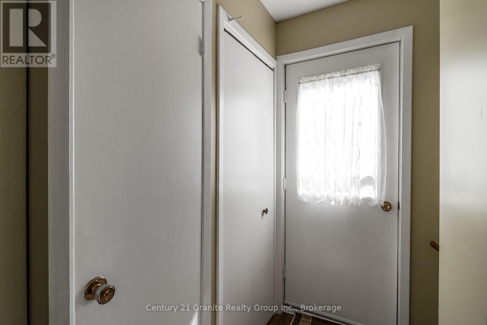 733 Bobcaygeon Road, Minden Hills, Ontario  K0M 2K0 - Photo 22 - X12408709