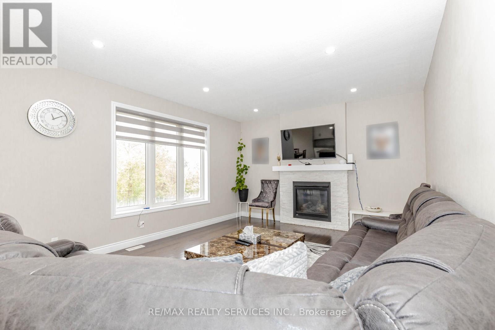 263 Wedgewood Drive, Woodstock, Ontario  N4T 0J1 - Photo 23 - X12408556