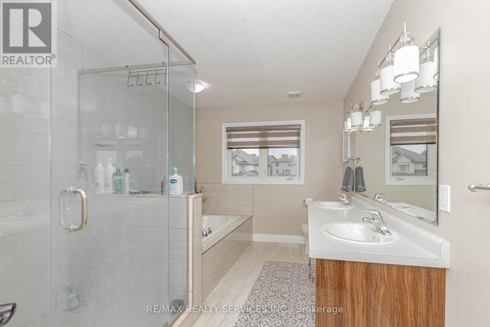 263 Wedgewood Drive, Woodstock, Ontario  N4T 0J1 - Photo 36 - X12408556