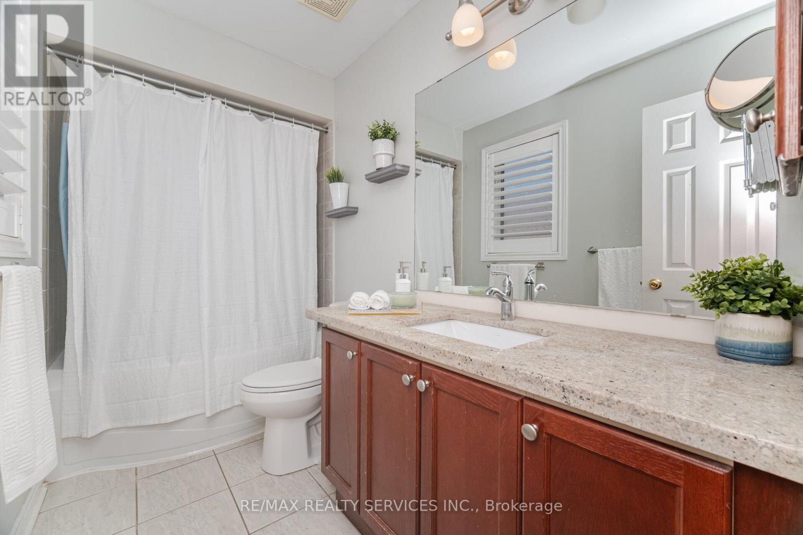 91 Young Crescent, Niagara-On-The-Lake, Ontario  L0S 1J7 - Photo 26 - X12408575
