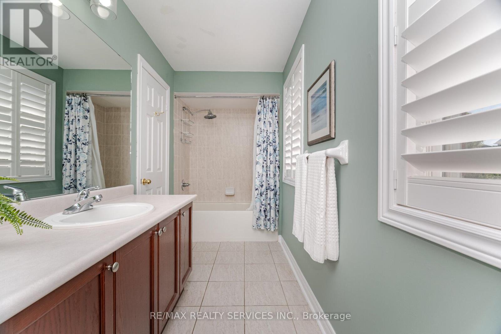 91 Young Crescent, Niagara-On-The-Lake, Ontario  L0S 1J7 - Photo 31 - X12408575