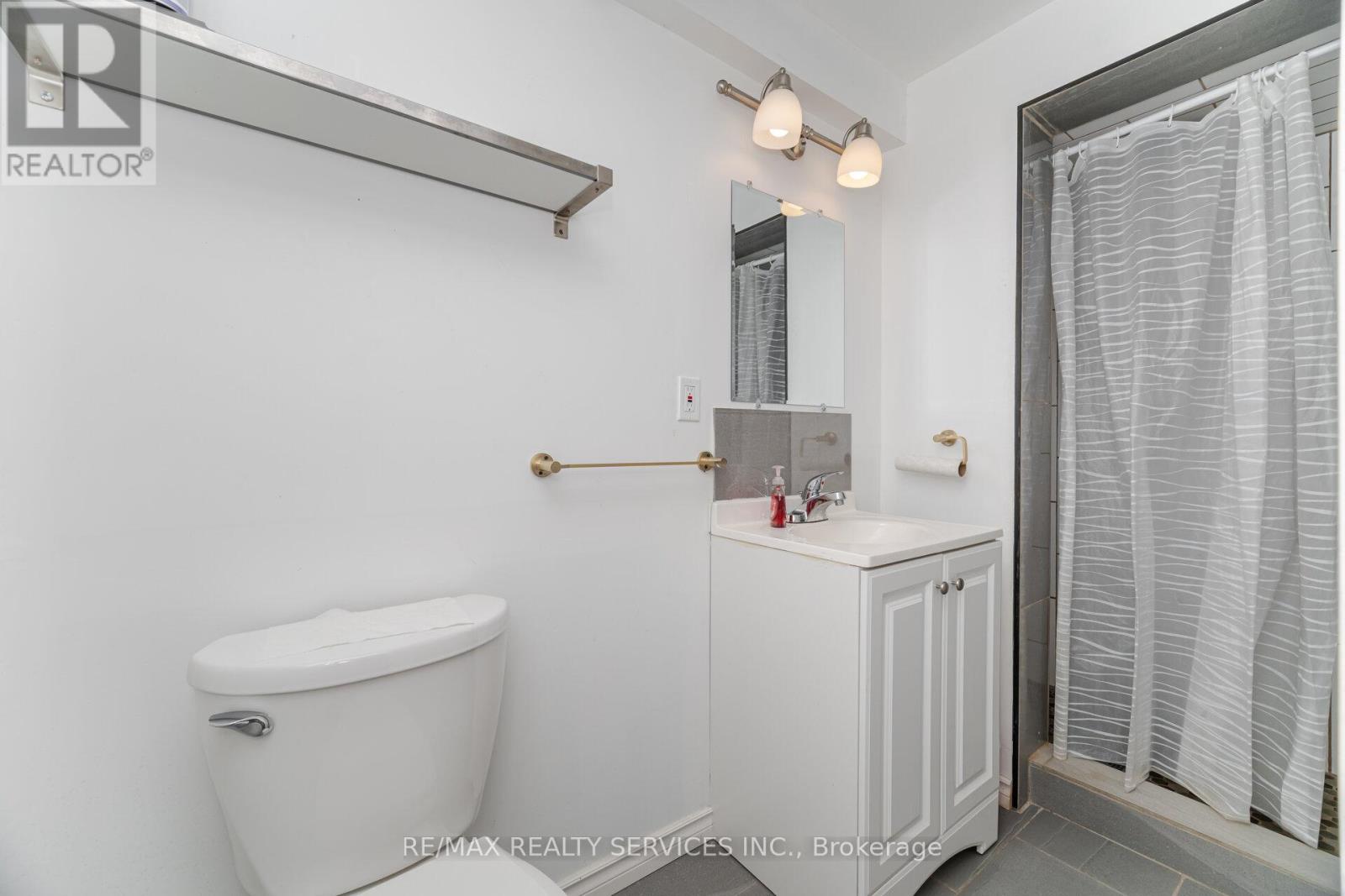 91 Young Crescent, Niagara-On-The-Lake, Ontario  L0S 1J7 - Photo 40 - X12408575