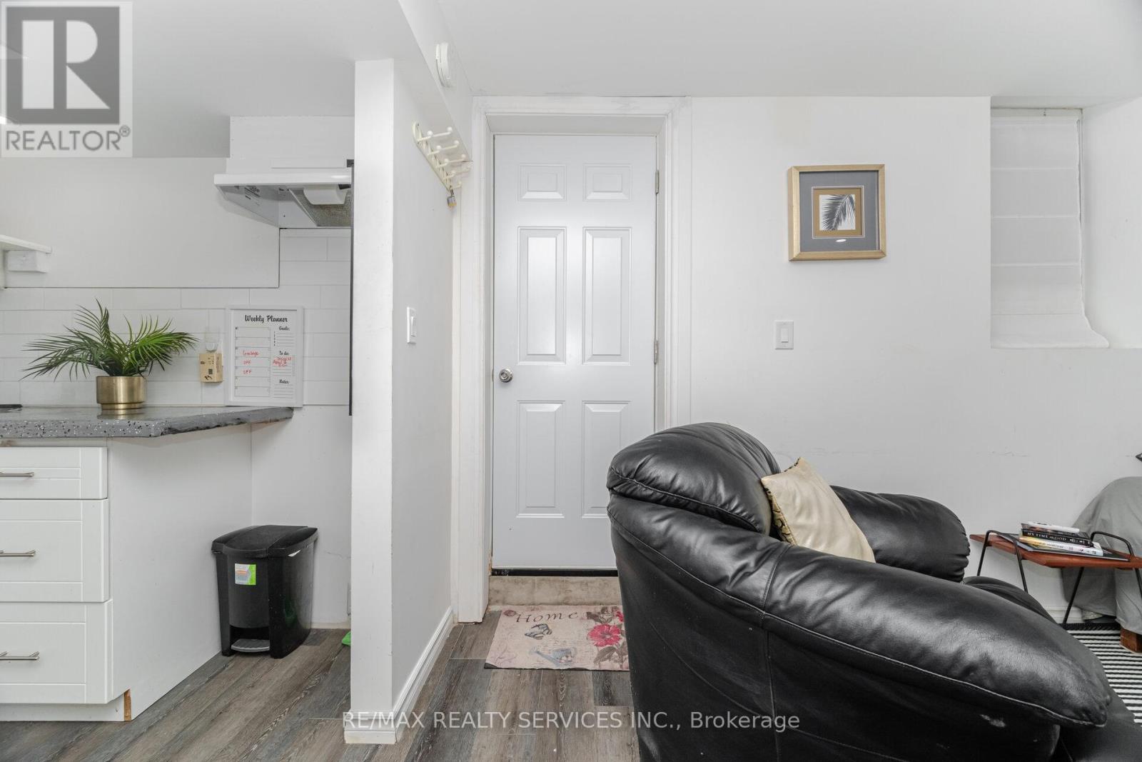 91 Young Crescent, Niagara-On-The-Lake, Ontario  L0S 1J7 - Photo 43 - X12408575