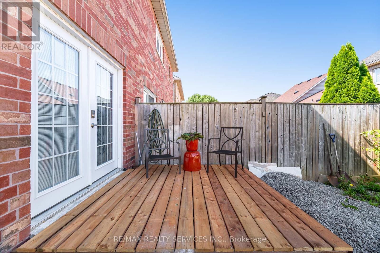 91 Young Crescent, Niagara-On-The-Lake, Ontario  L0S 1J7 - Photo 46 - X12408575