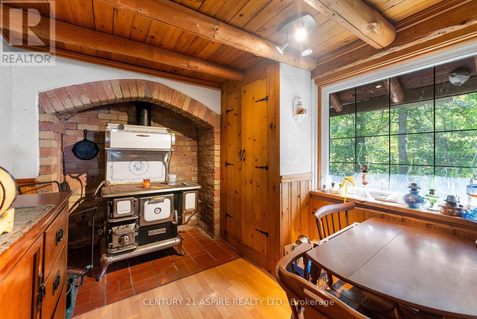 3050 Paugh Lake Road, Madawaska Valley, Ontario  K0J 1B0 - Photo 17 - X12408682