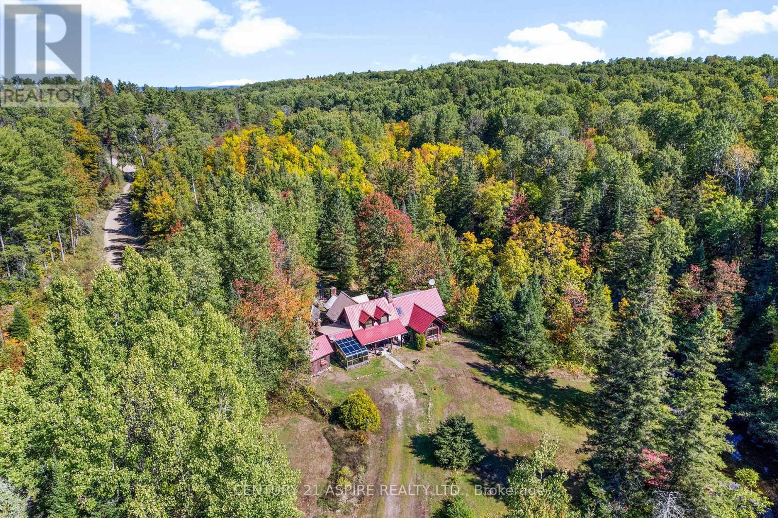 3050 Paugh Lake Road, Madawaska Valley, Ontario  K0J 1B0 - Photo 2 - X12408682