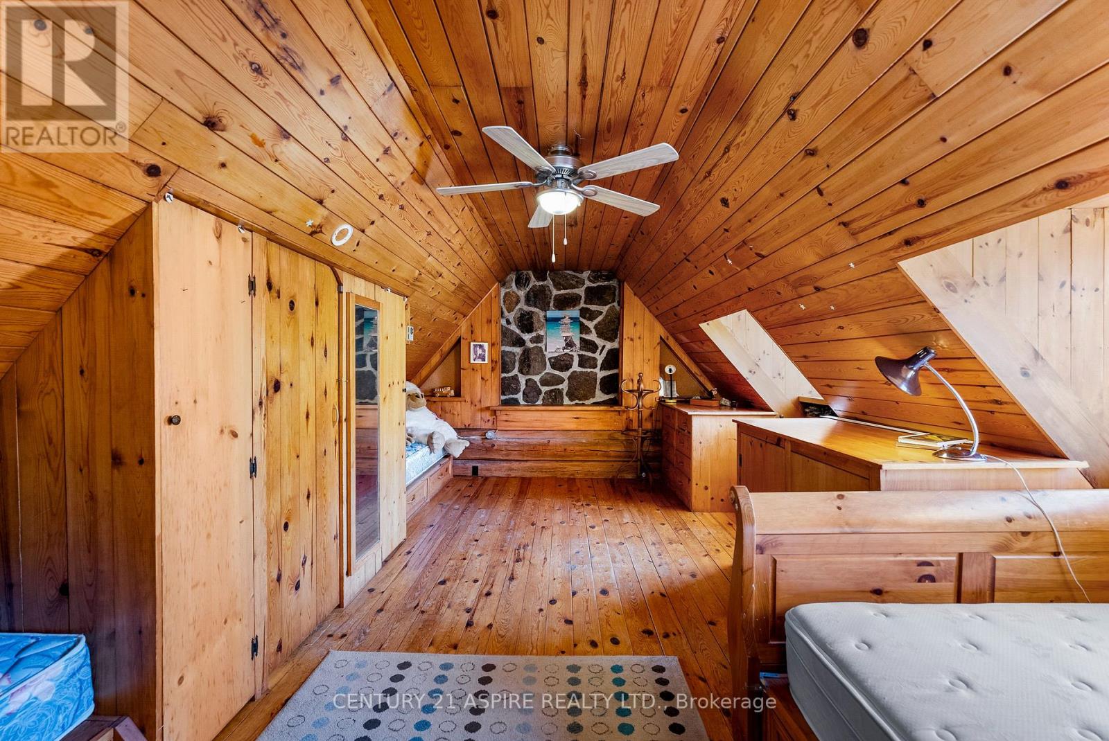 3050 Paugh Lake Road, Madawaska Valley, Ontario  K0J 1B0 - Photo 25 - X12408682