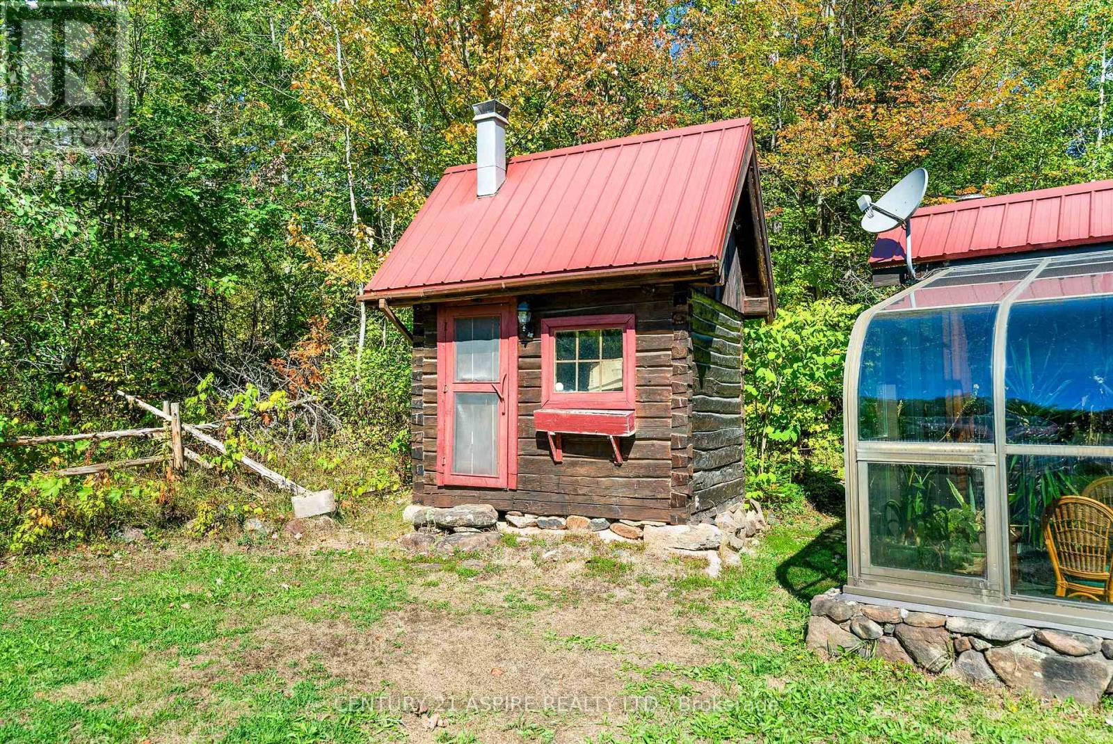 3050 Paugh Lake Road, Madawaska Valley, Ontario  K0J 1B0 - Photo 39 - X12408682
