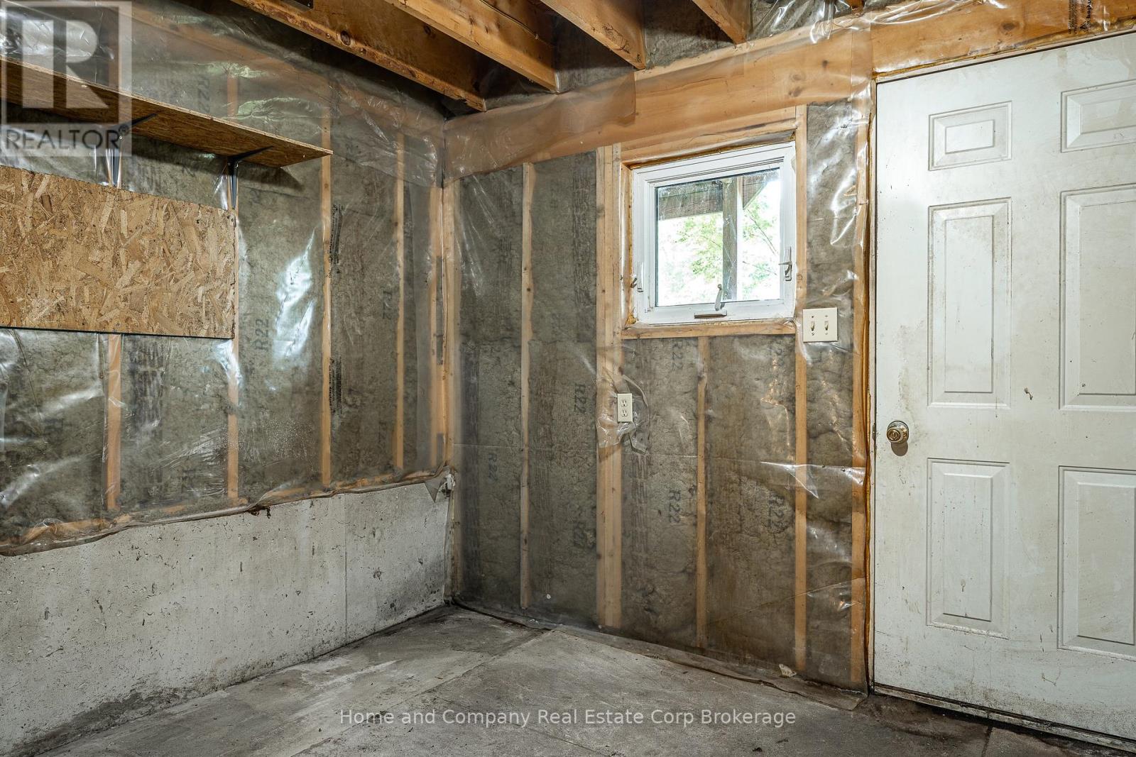 27 Ontario Street S, St. Marys, Ontario  N4X 1A5 - Photo 37 - X12408740